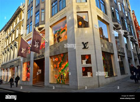 ysl shop bond street|yves st laurent london.